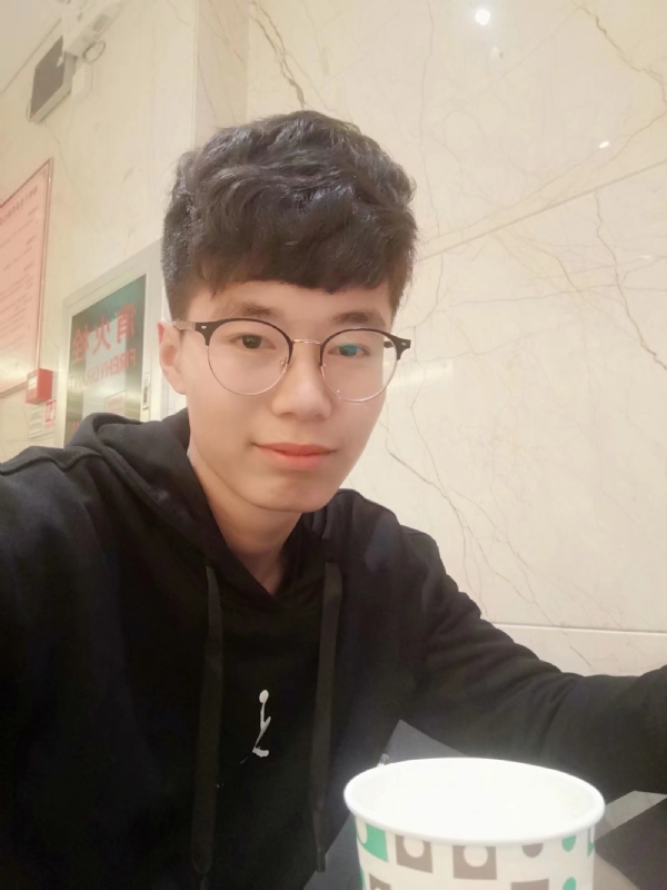 小张的第一张照片--黄石认干亲服务网